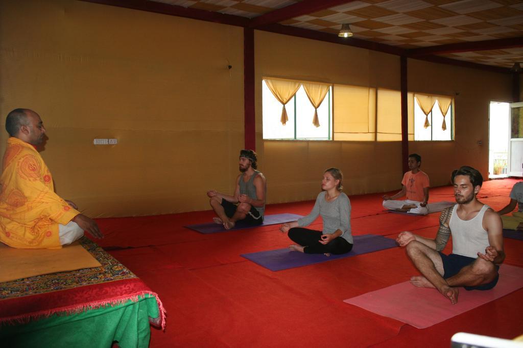 Hotel Rishikesh Sadan A Yoga & Spritual Retreat Tapovan Exterior foto